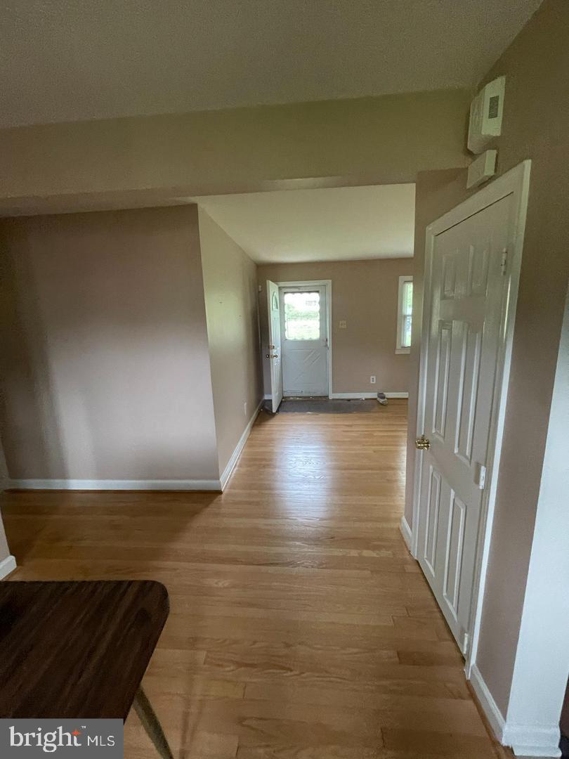 14606 Bristow Road Manassas, VA 20112 - Photo 5 of 33