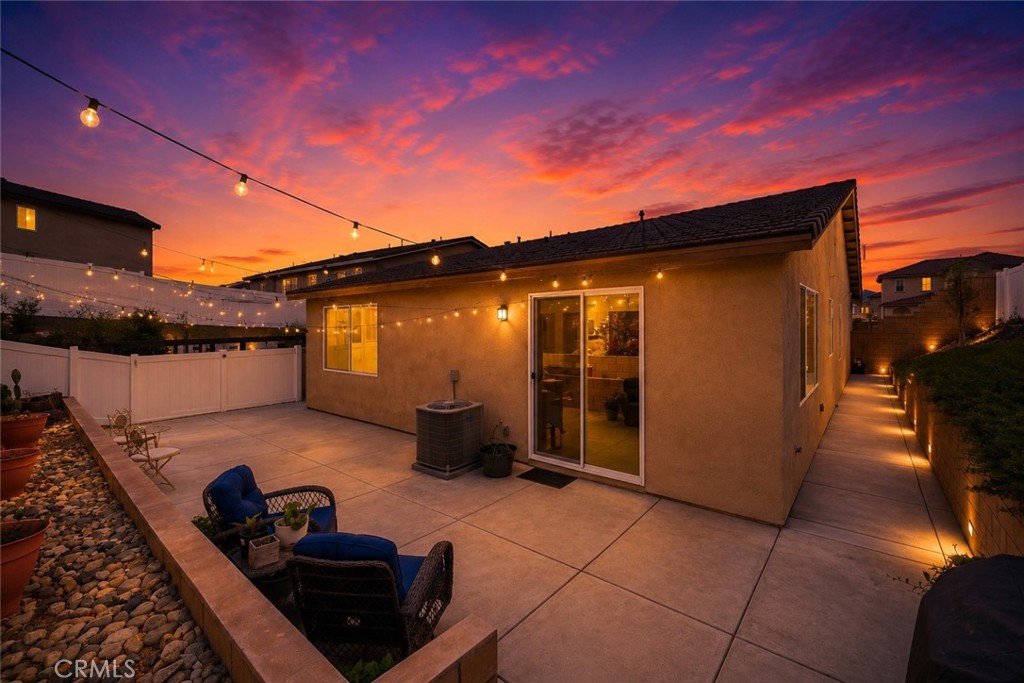 380 Havasu Way Rialto, CA 92377 - Photo 32 of 52