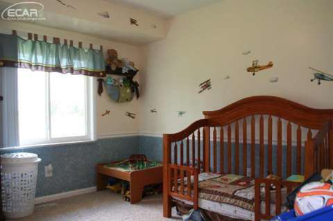 1408 Reid Road Flint, MI 48507 - Photo 17 of 20 20436083-16.JPG