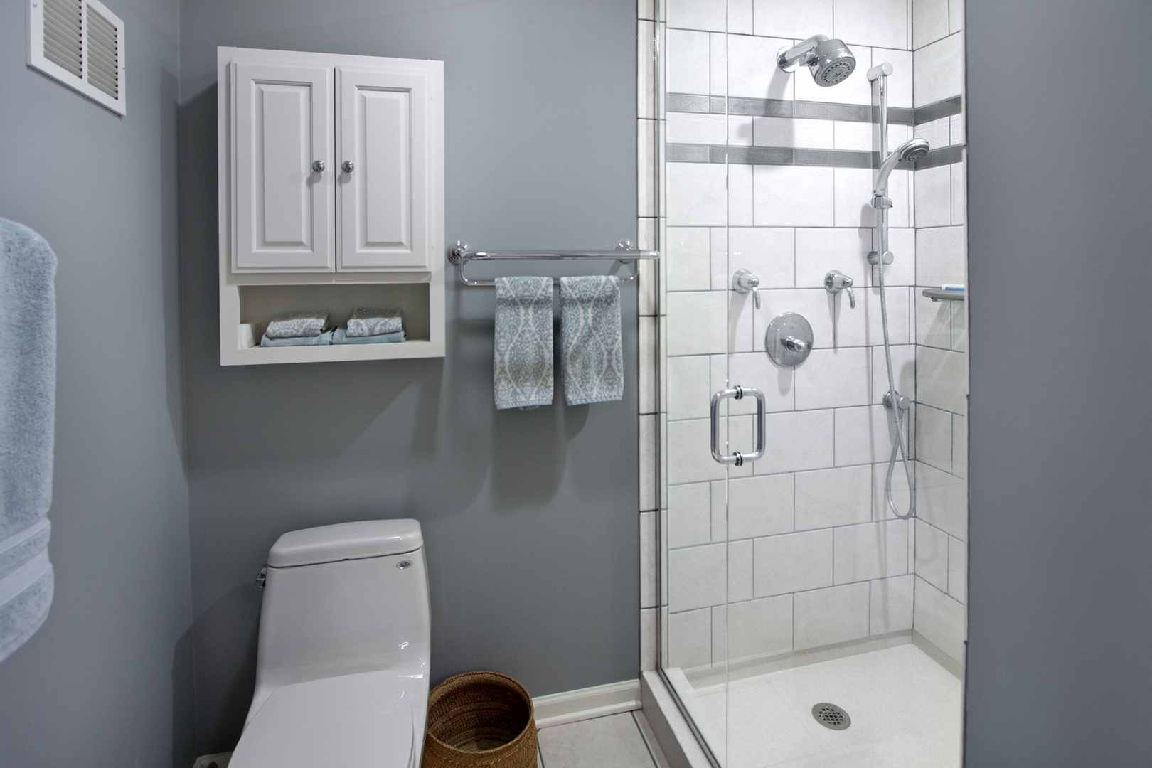 259 Timber Ridge Lane Lake Barrington, IL 60010 - Photo 17 of 46