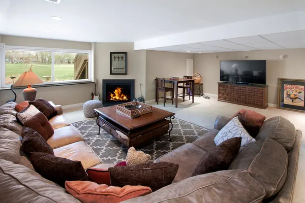 $535,000 | 259 Timber Ridge Lane, Lake Barrington, IL 60010