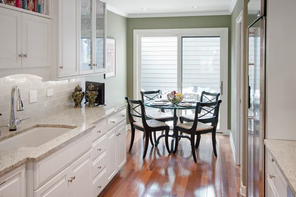 $535,000 | 259 Timber Ridge Lane, Lake Barrington, IL 60010