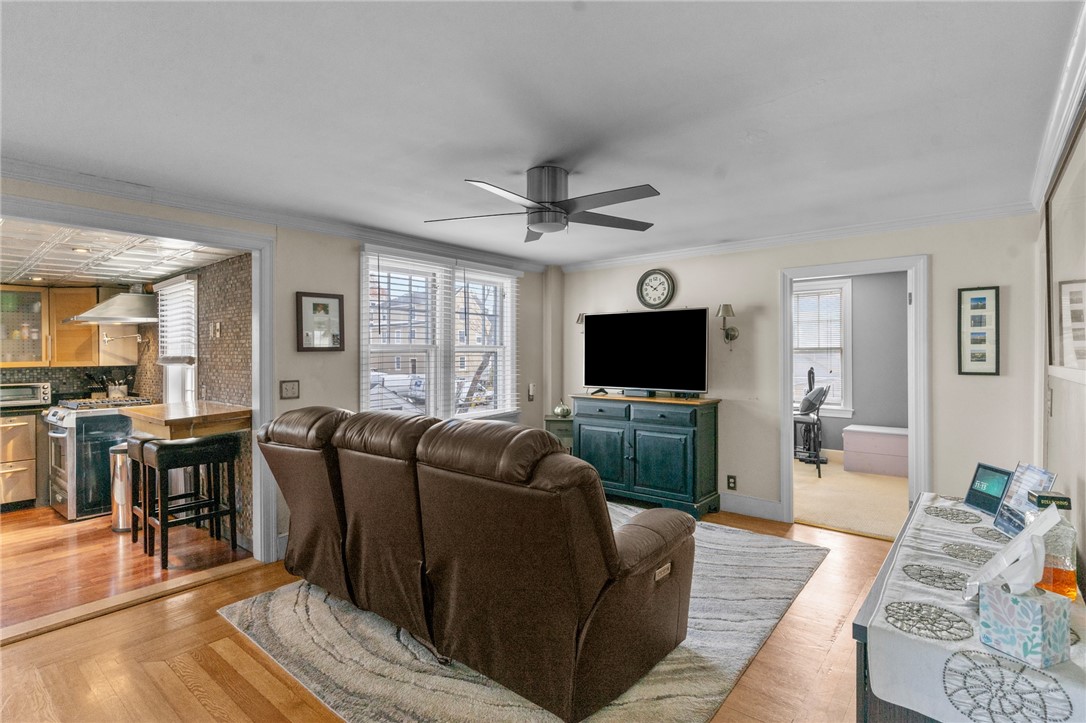 282 Thames Street Bristol, RI 02809 - Photo 13 of 50