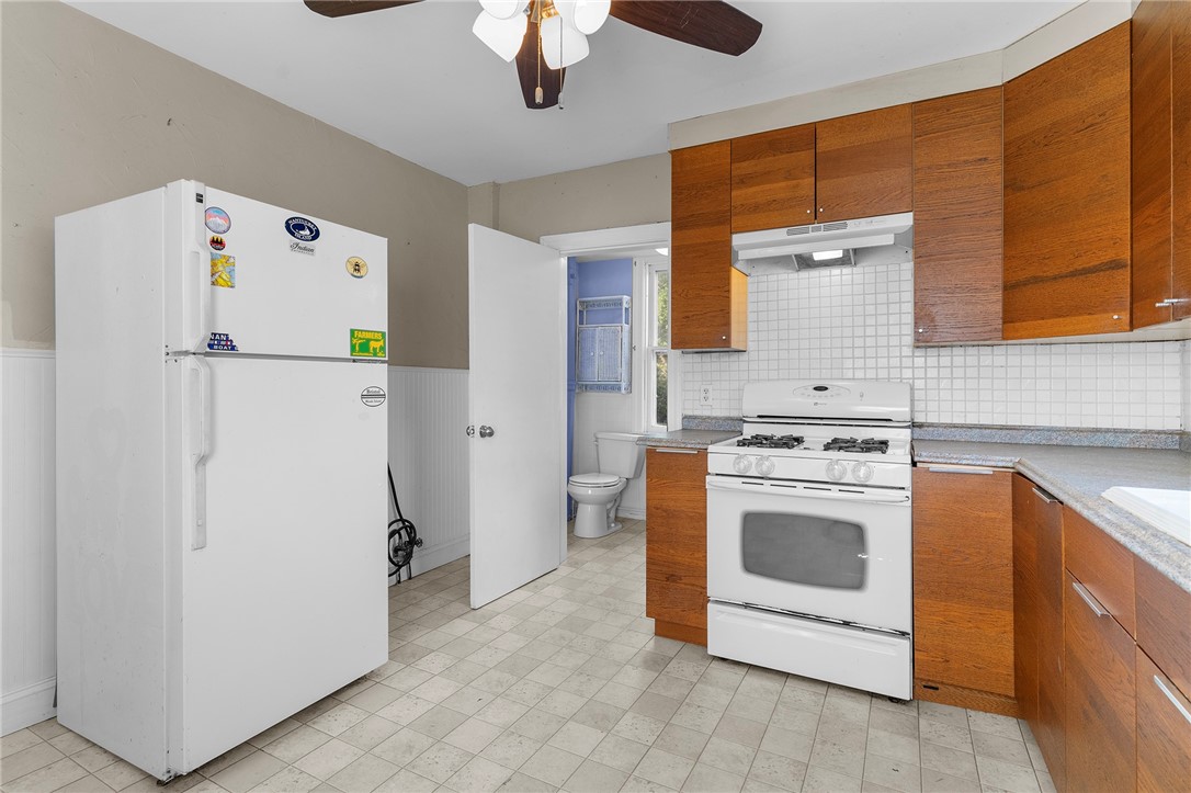 282 Thames Street Bristol, RI 02809 - Photo 26 of 50