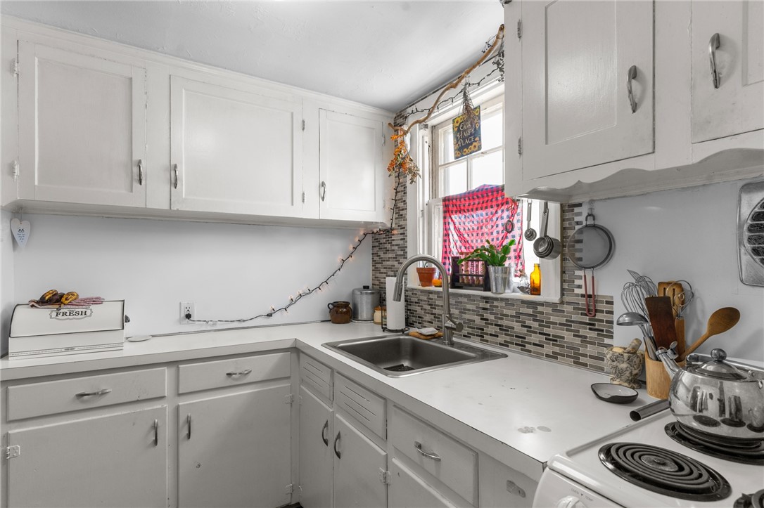 282 Thames Street Bristol, RI 02809 - Photo 30 of 50