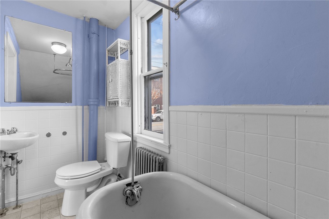 282 Thames Street Bristol, RI 02809 - Photo 37 of 50