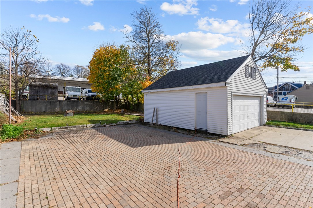 282 Thames Street Bristol, RI 02809 - Photo 46 of 50