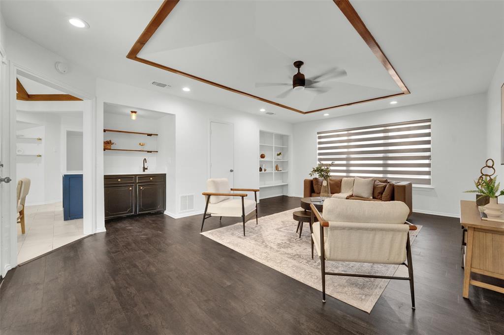 2225 Ridgewood Carrollton, TX 75006 - Photo 12 of 31