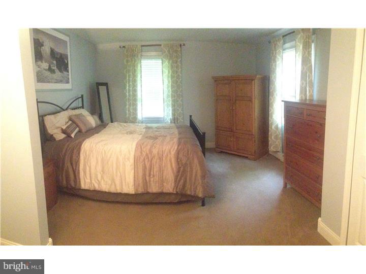 930 East Cathedral Road Philadelphia, PA 19128 - Photo 14 of 18