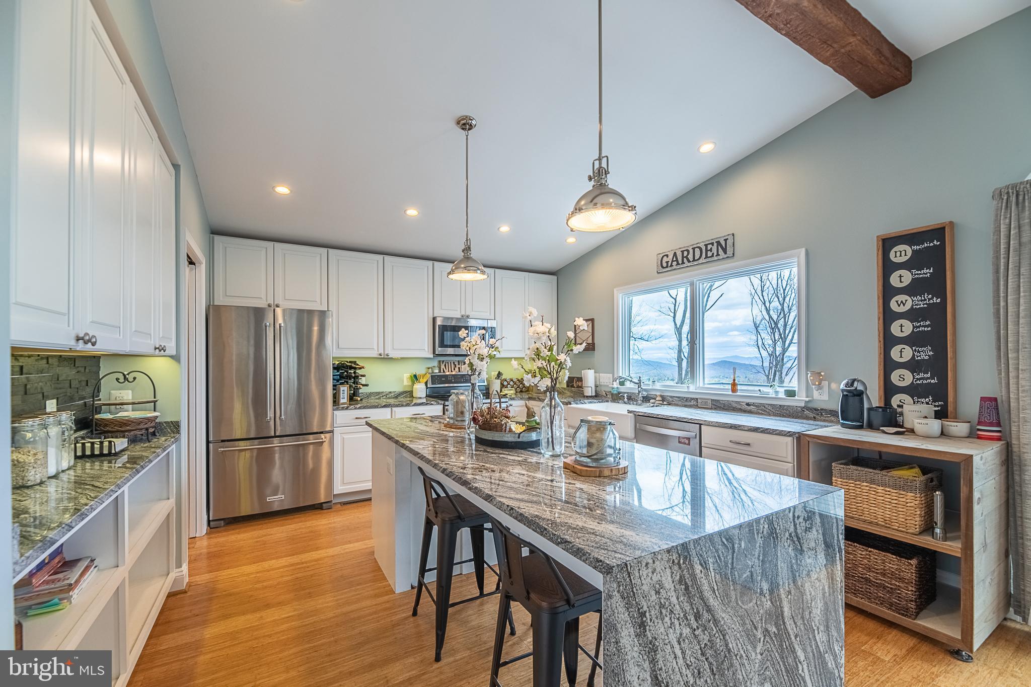 500 Delicious Road Linden, VA 22642 - Photo 3 of 91 Kitchen