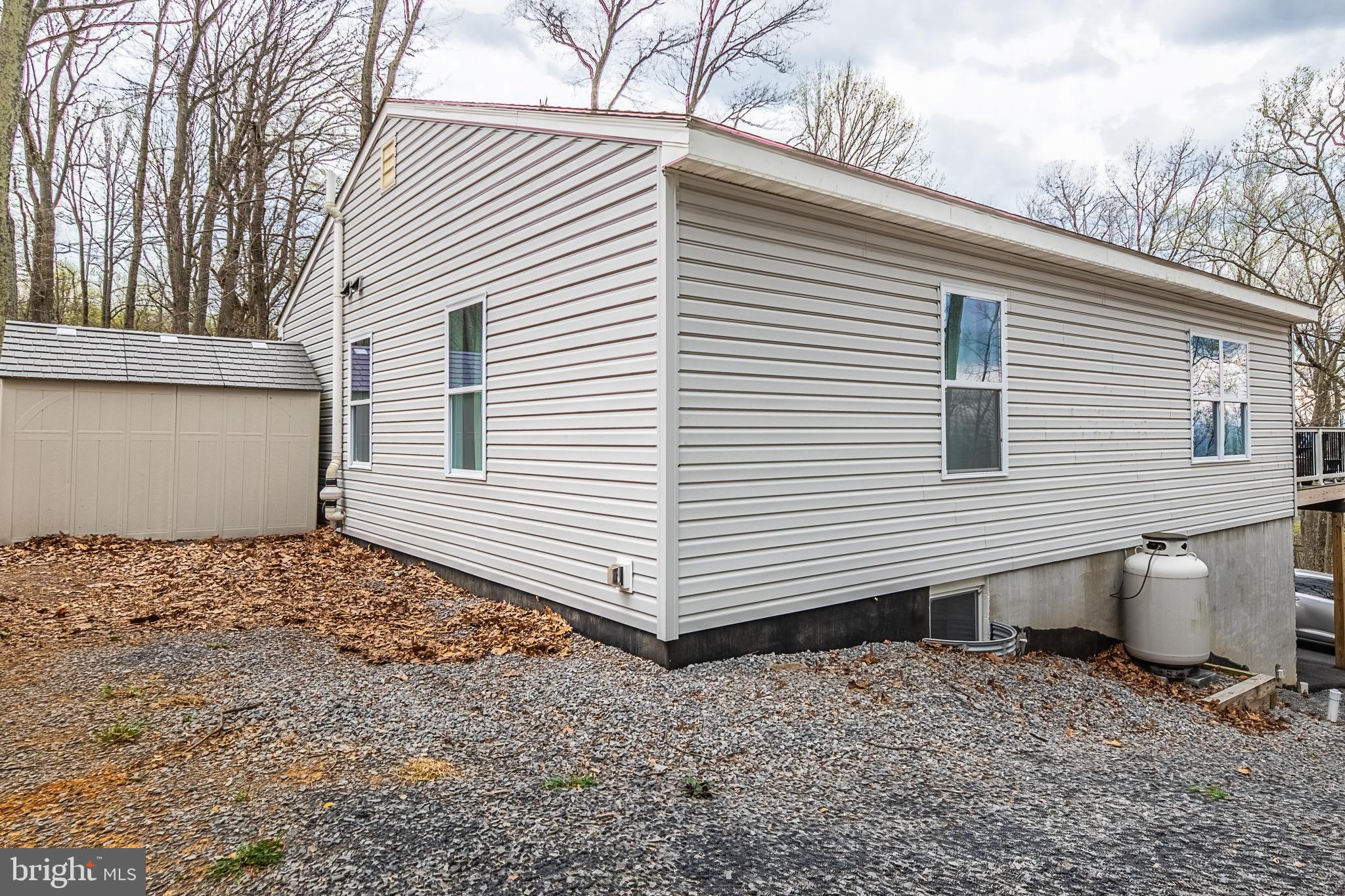500 Delicious Road Linden, VA 22642 - Photo 68 of 91 Side of House