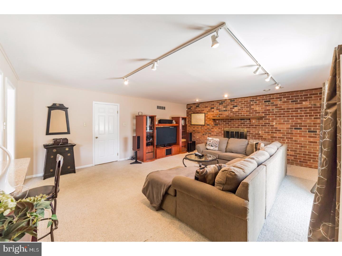 1345 Pinetown Road Fort Washington, PA 19034 - Photo 14 of 23 Gallery Image 14