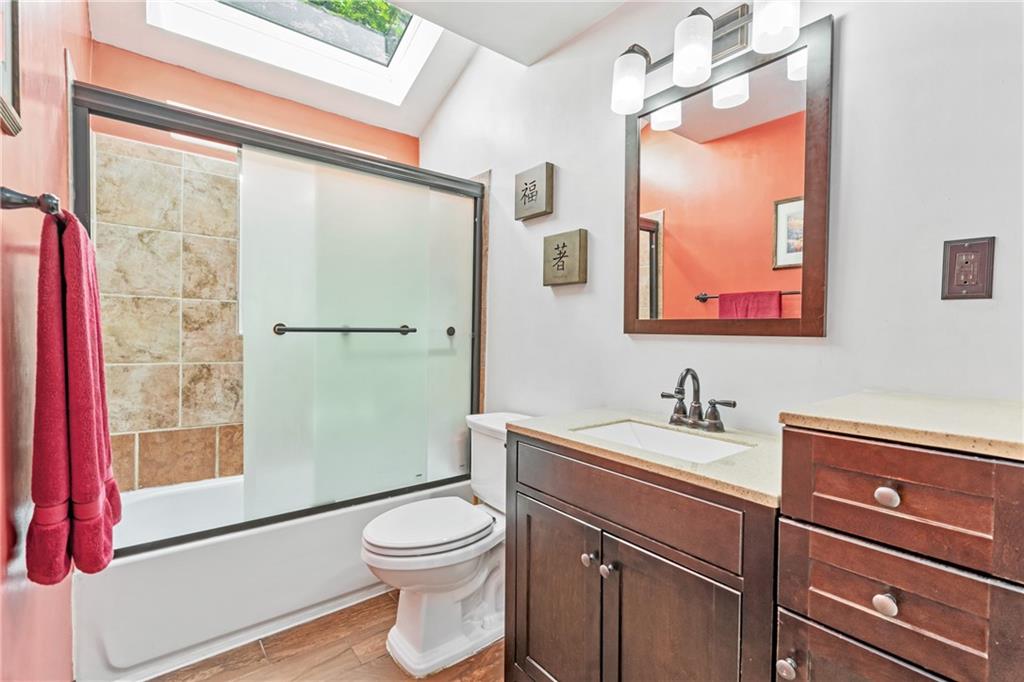 1011 Silver Lane McKees Rocks, PA 15136 - Photo 16 of 25 Gallery Image 16