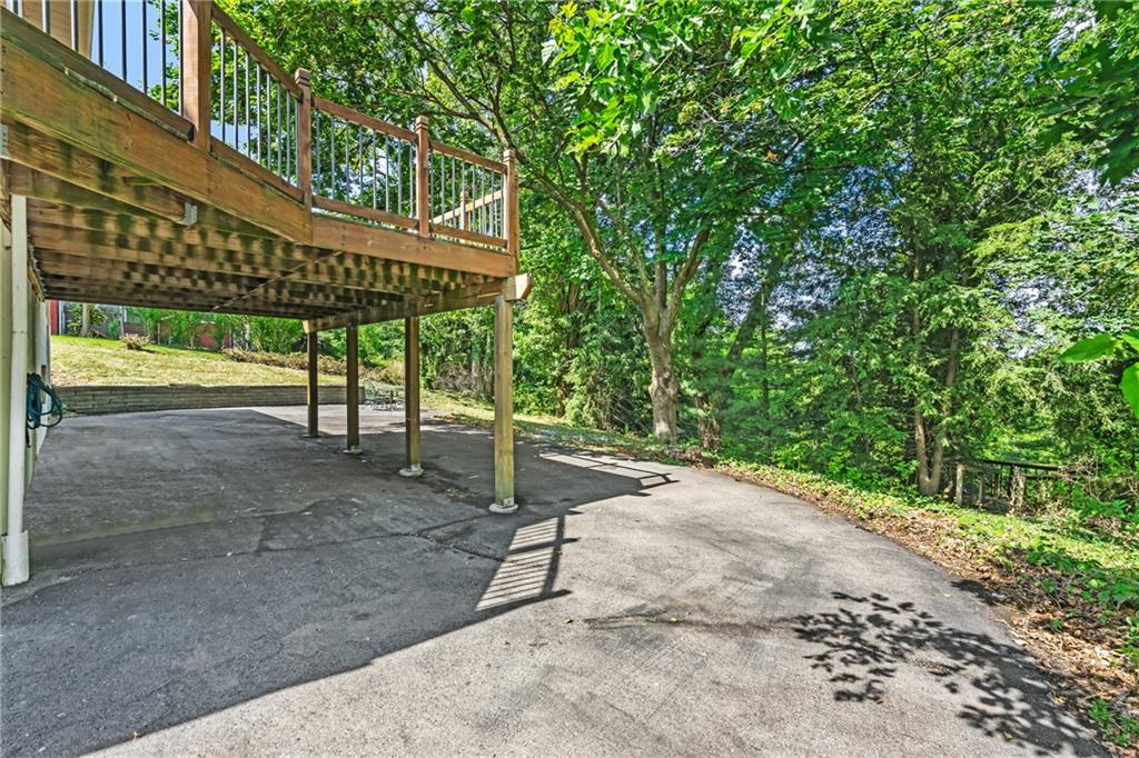 1011 Silver Lane McKees Rocks, PA 15136 - Photo 23 of 25 Gallery Image 23