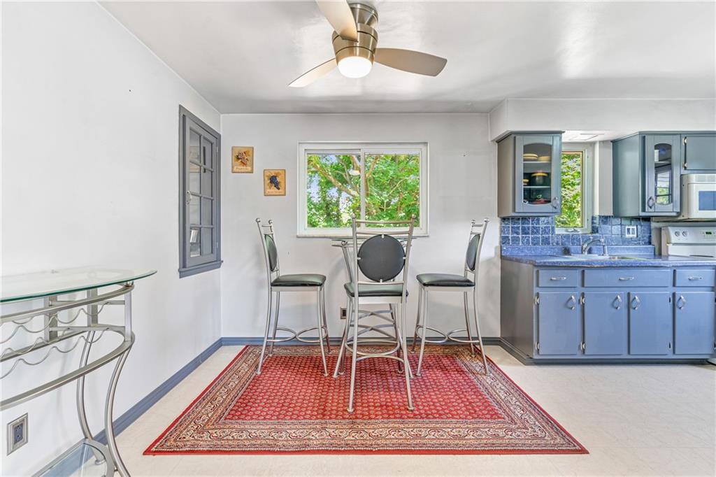 1011 Silver Lane McKees Rocks, PA 15136 - Photo 5 of 25 Gallery Image 5