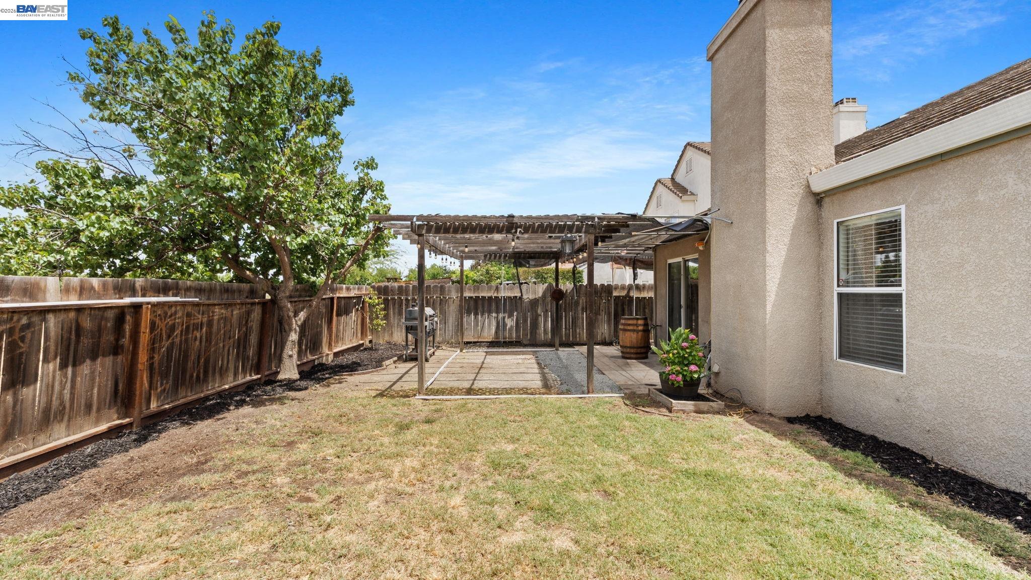 1571 Spring Court Tracy, CA 95376 - Photo 21 of 33