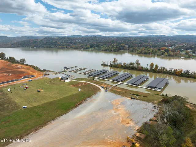 $159,000 | 2920 Chestnut Lane, Loudon, TN 37774