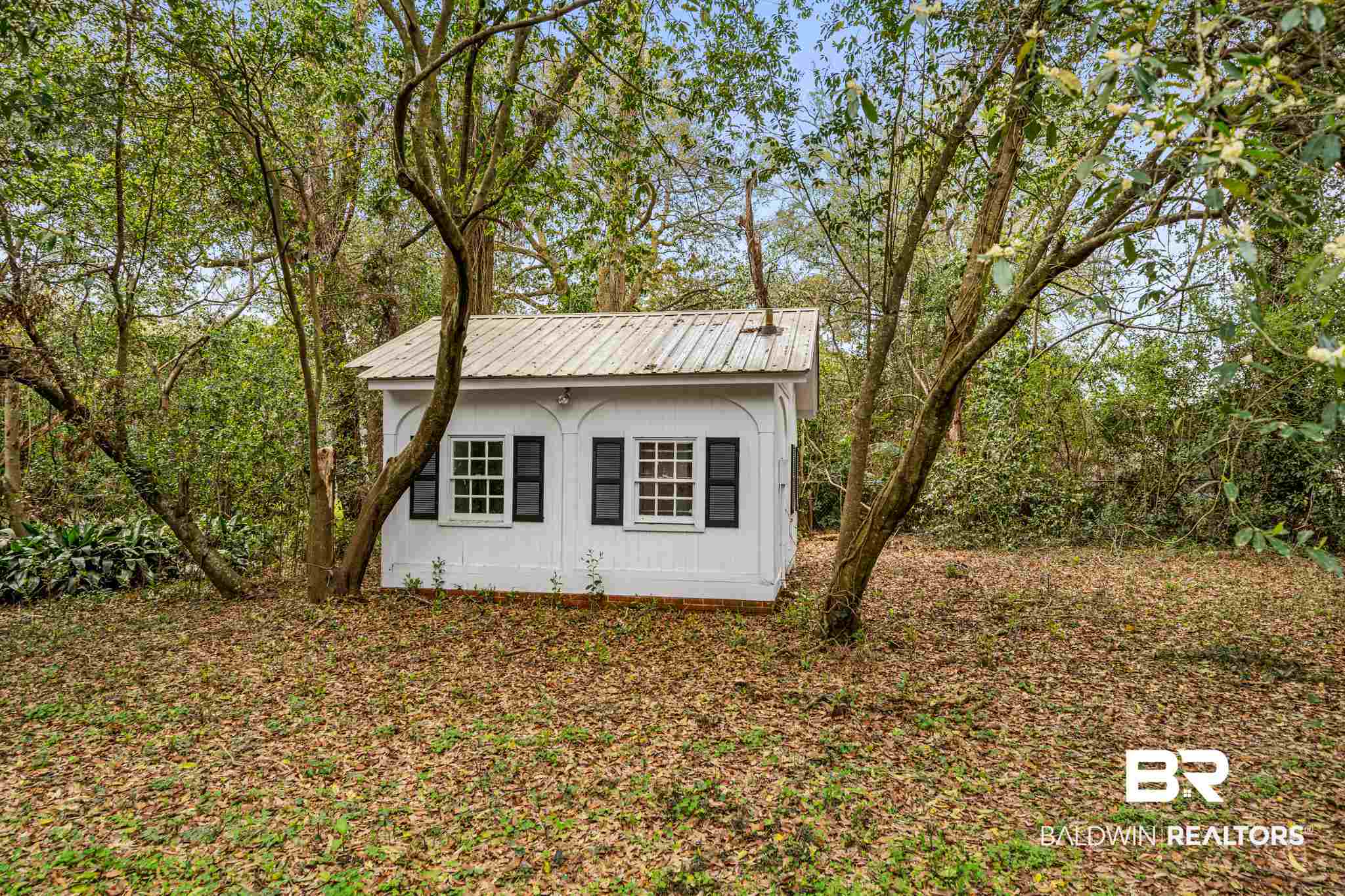 420 Byron Avenue East Mobile, AL 36609 - Photo 29 of 38