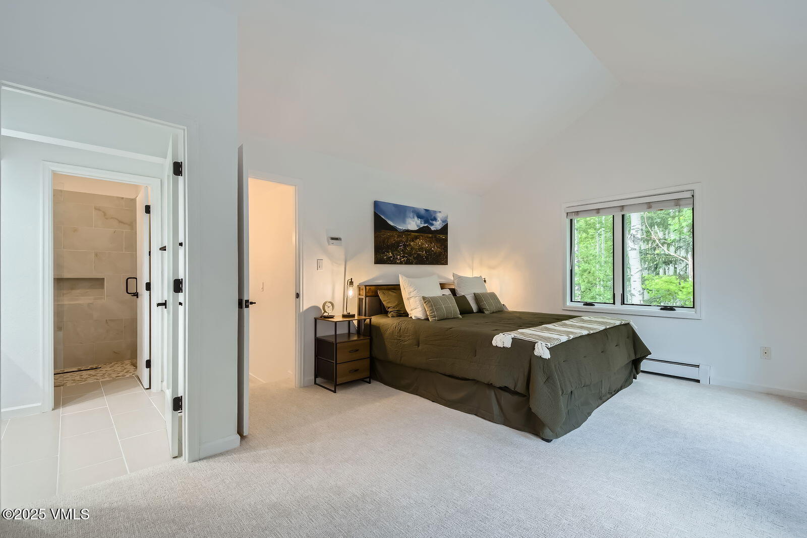 1359 Greenhill Court, Unit E Vail, CO 81657 - Photo 24 of 38 1359 greenhill court - Web Quality - 015