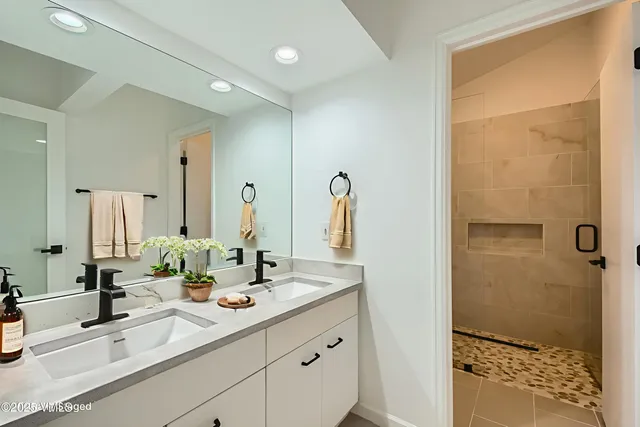 $5,395,000 | 1359 Greenhill Court, Unit E, Vail, CO 81657