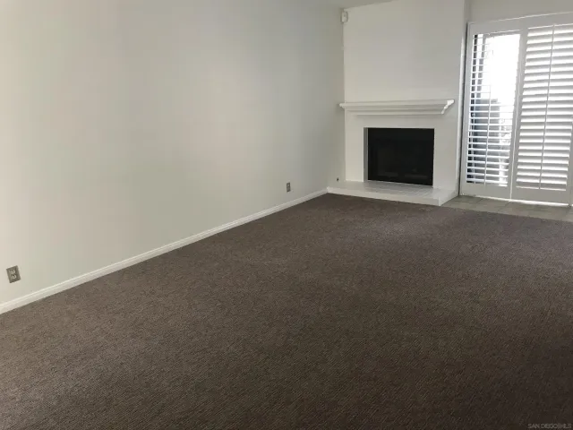 $3,975 | 8266 Caminito Modena, La Jolla, CA 92037