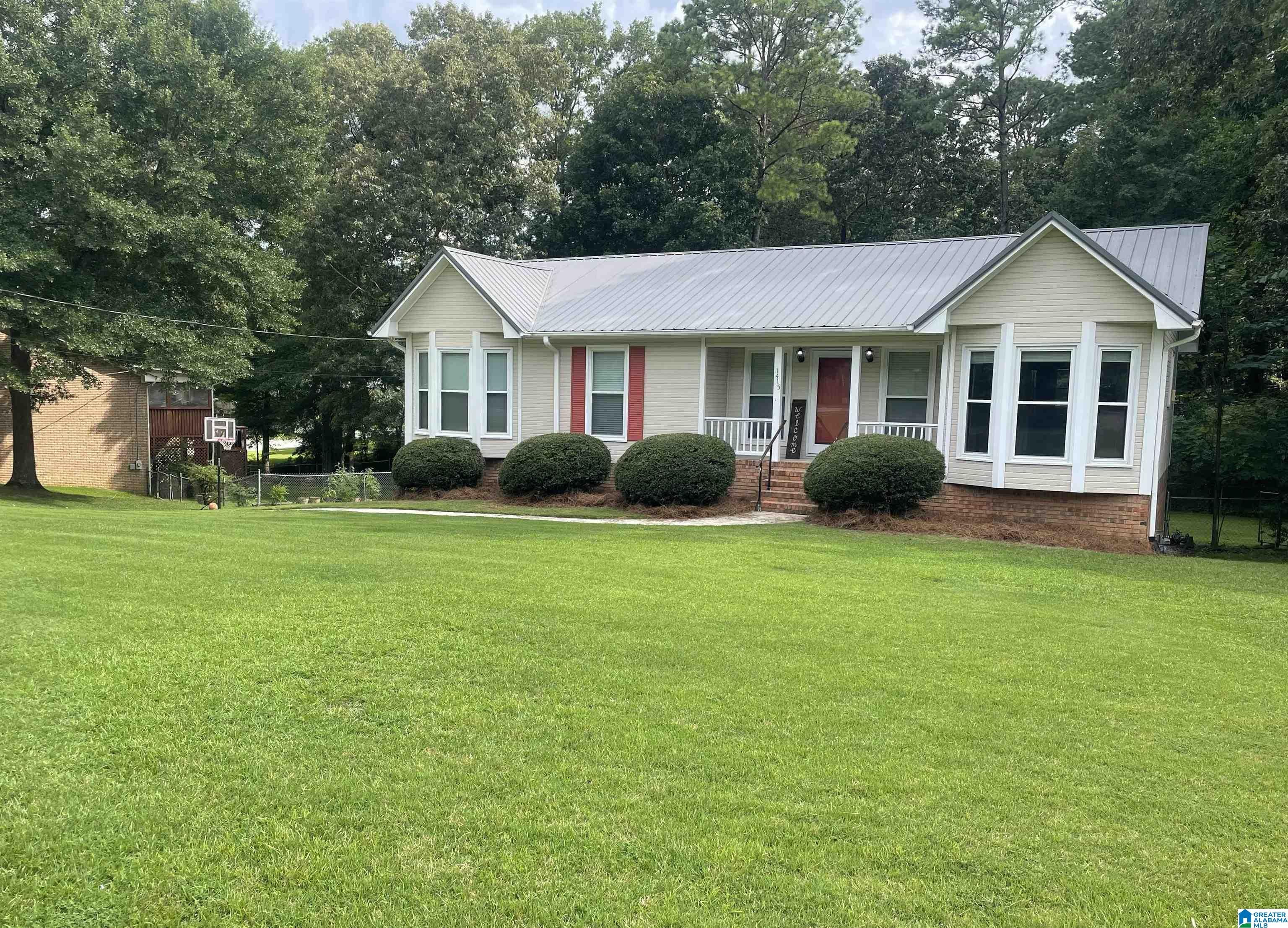 1415 Hill Spun Road Alabaster, AL 35007 - Photo 3 of 15 Gallery Image 3