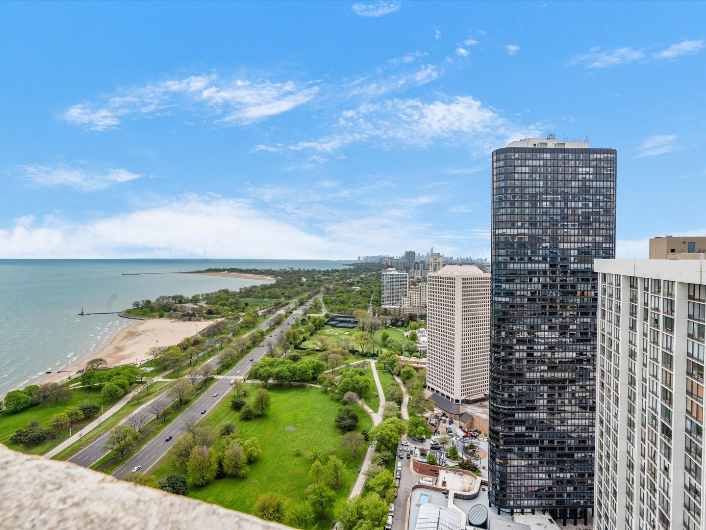 5455 North Sheridan Road, Unit 3515 Chicago, IL 60640 - Photo 51 of 68