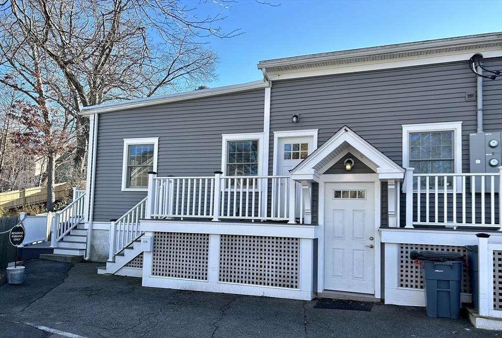 127 Bridge Street, Unit 1R Beverly, MA 01915 - Photo 2 of 14