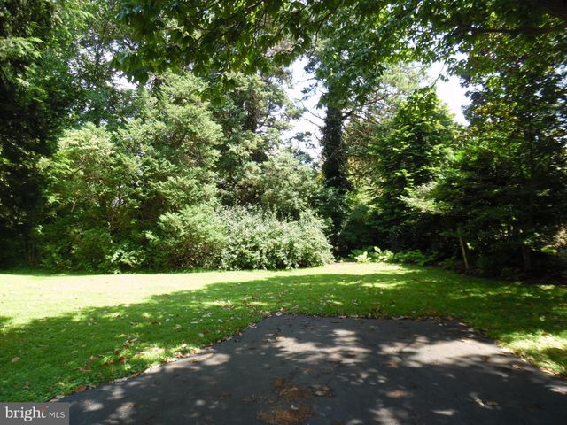 $370,000 | 461 South New Middletown Road, Media, PA 19063