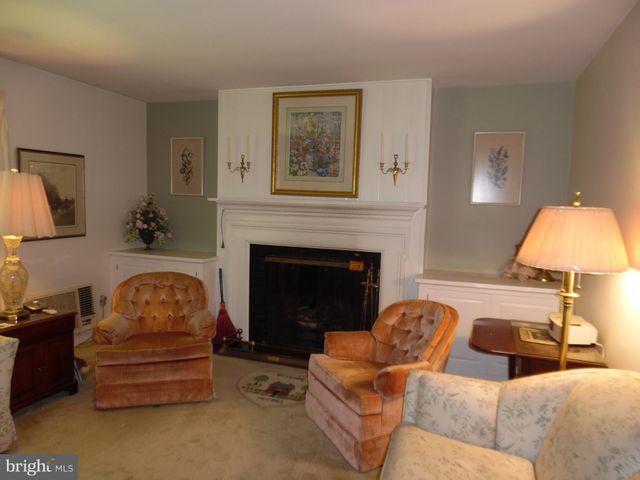 $370,000 | 461 South New Middletown Road, Media, PA 19063