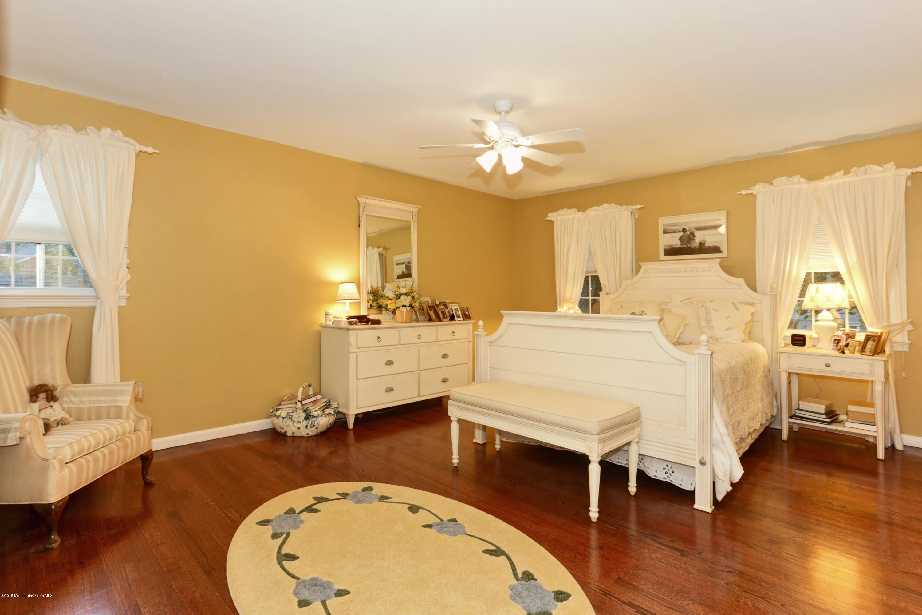 5 Tall Timber Road Middletown, NJ 07748 - Photo 22 of 29 5_tall_timber_rd_MLS_HID1062355_ROOMmast
