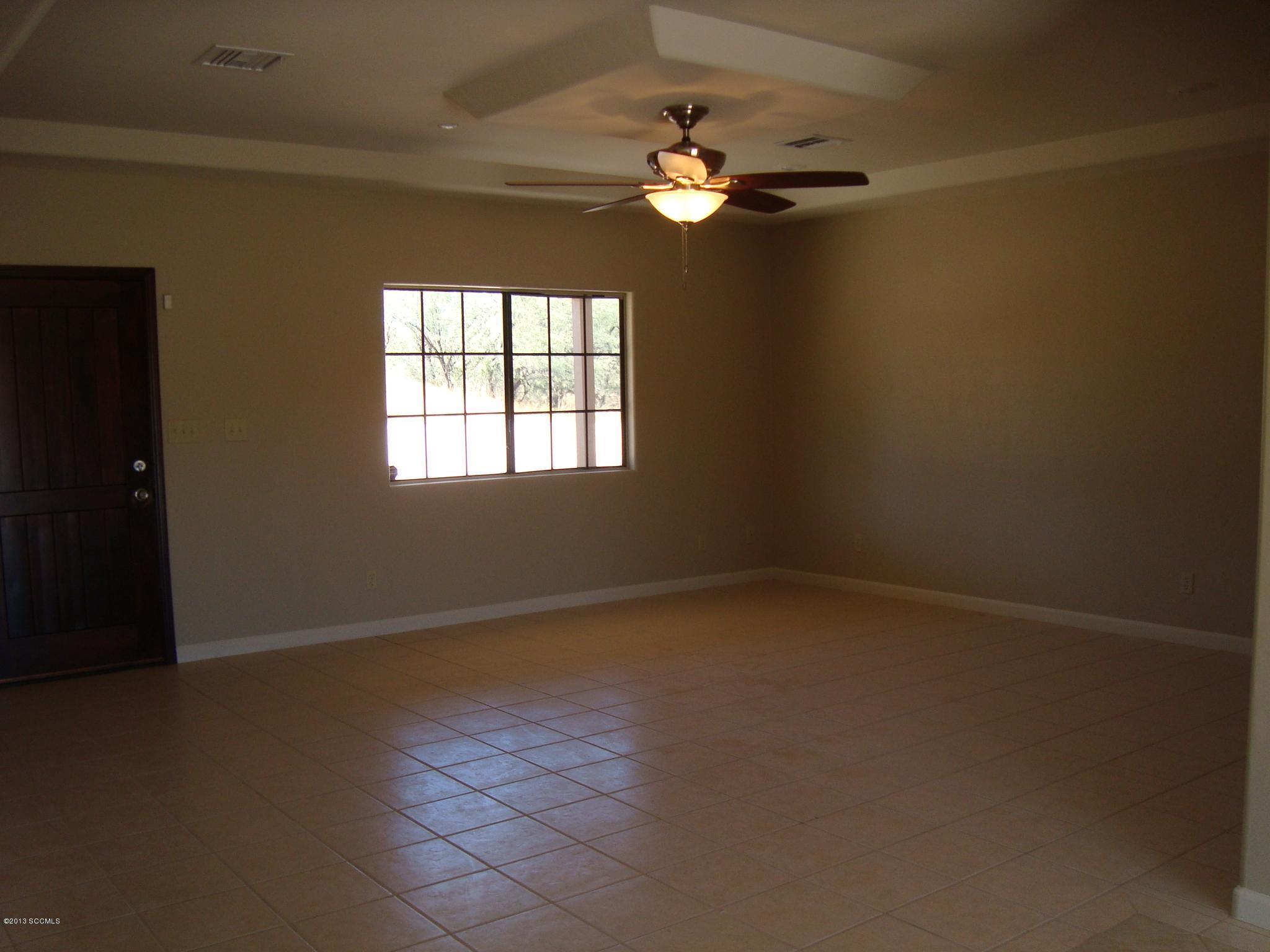943 Bambu Court Rio Rico, AZ 85648 - Photo 3 of 10