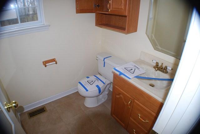 3060 Stone Bridge Road Antioch, TN 37013 - Photo 7 of 15 HALF BATH