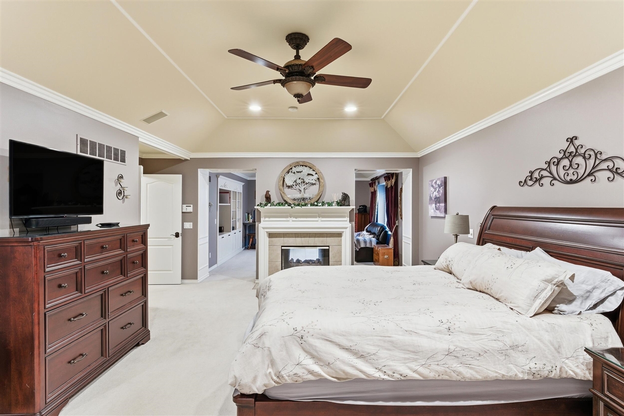 5520 Whitehall Boulevard Rochester, MI 48306 - Photo 36 of 99