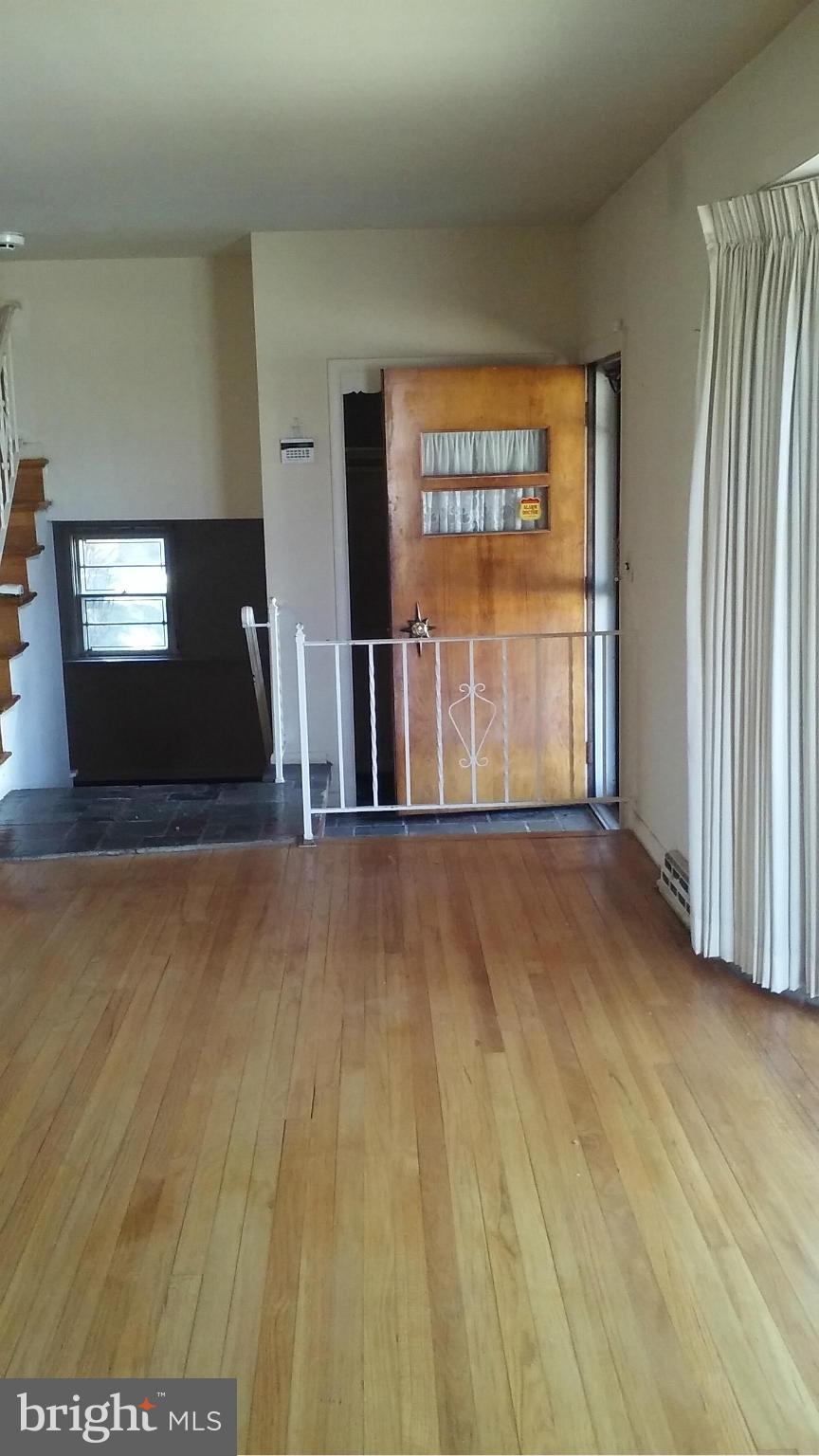 4517 Dresden Road Pikesville, MD 21208 - Photo 11 of 15 Interior (General)