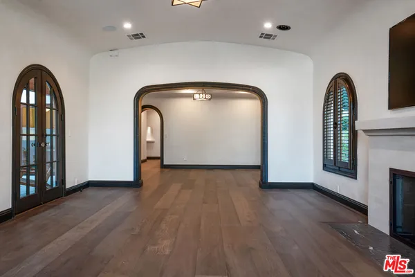 $8,750 | 4265 Denny Avenue, Toluca Lake, CA 91602