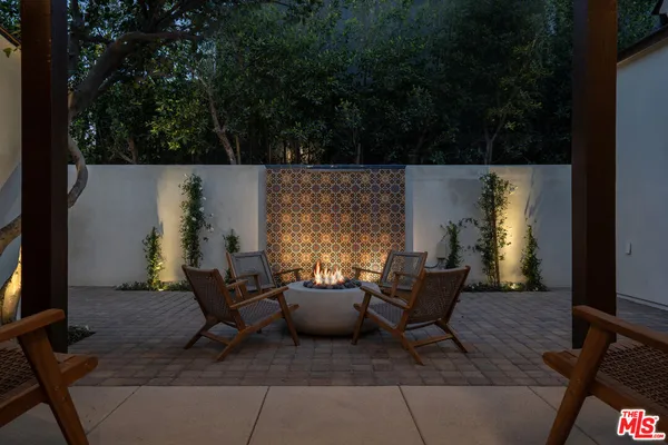 $8,750 | 4265 Denny Avenue, Toluca Lake, CA 91602