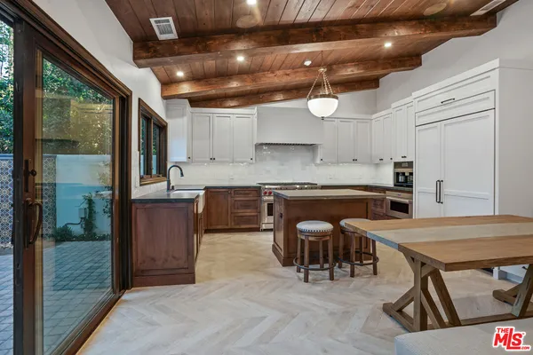 $8,750 | 4265 Denny Avenue, Toluca Lake, CA 91602
