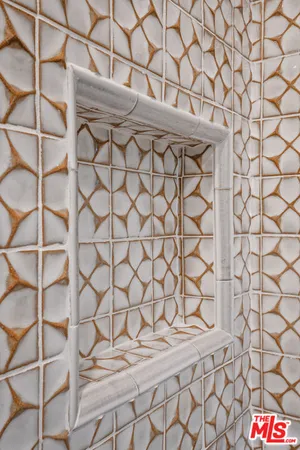 $8,750 | 4265 Denny Avenue, Toluca Lake, CA 91602