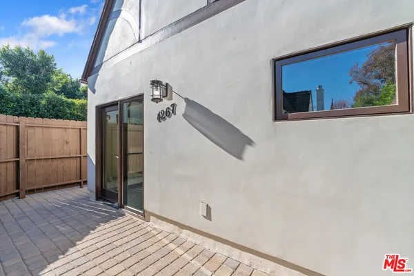 $8,750 | 4265 Denny Avenue, Toluca Lake, CA 91602