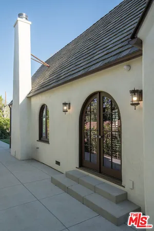 $8,750 | 4265 Denny Avenue, Toluca Lake, CA 91602