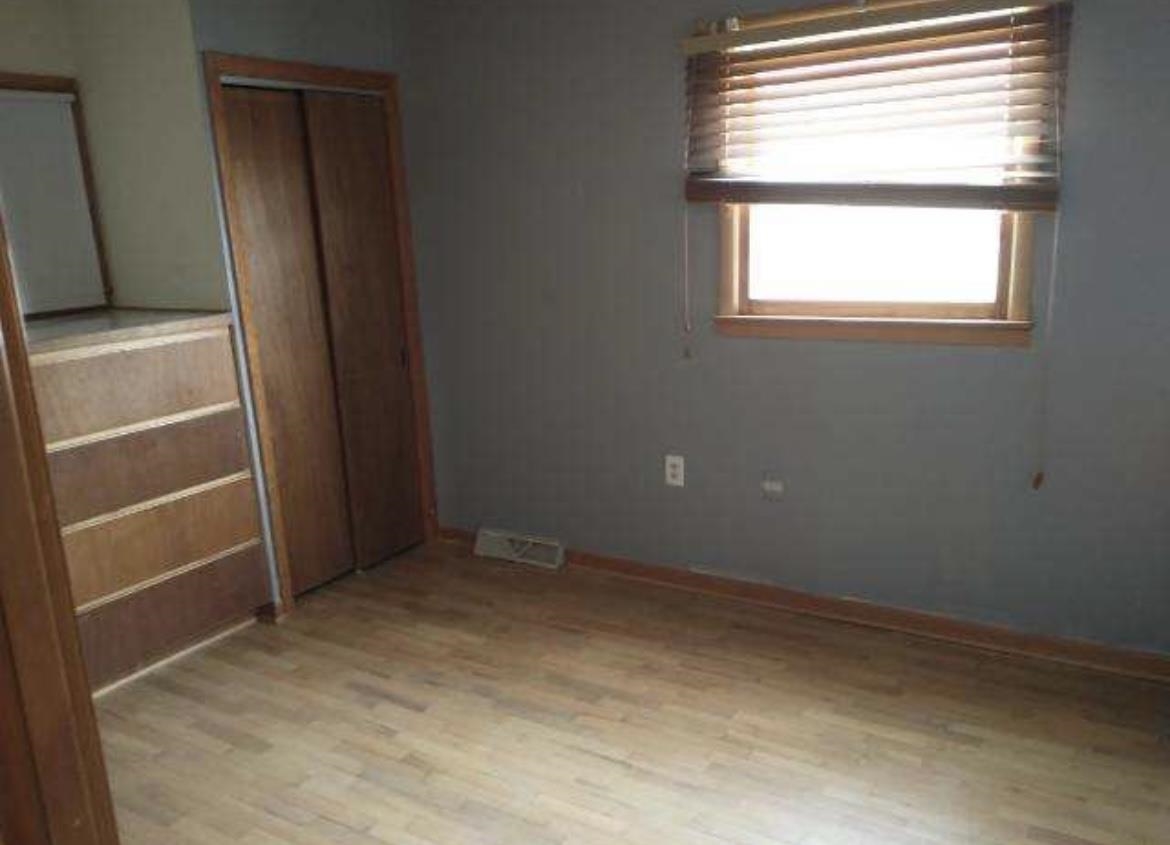 708 9th Street La Crosse, KS 67548 - Photo 6 of 9
