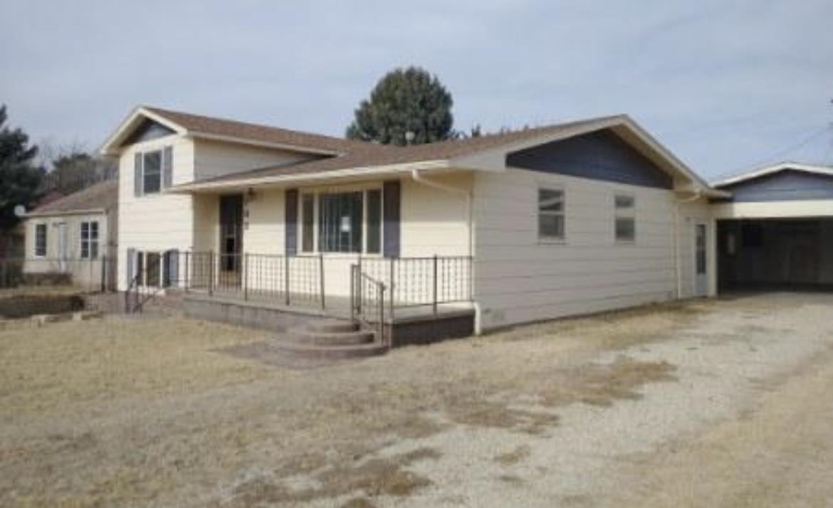 708 9th Street La Crosse, KS 67548 - Photo 8 of 9