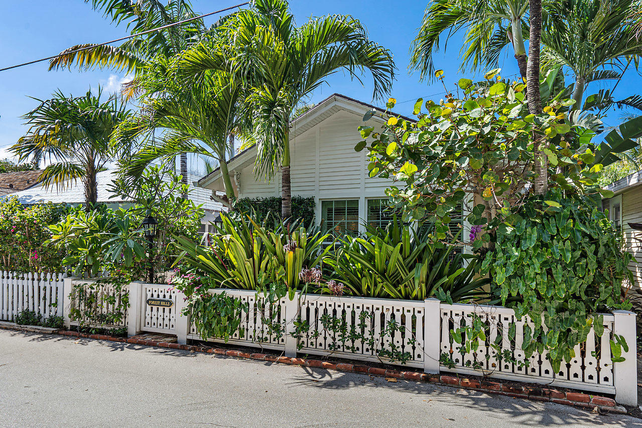 149 Root Trail Palm Beach, FL 33480 - Photo 2 of 35 001-149RootTrail-PalmBeach-FL-small