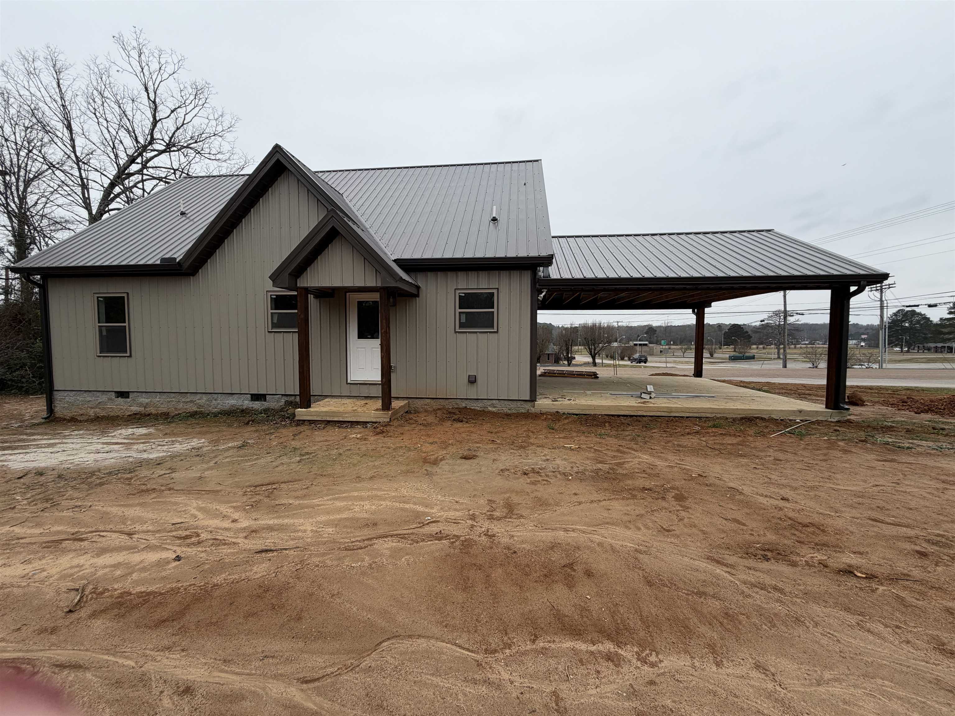 261 Oakgrove Road Selmer, TN 38375 - Photo 4 of 15