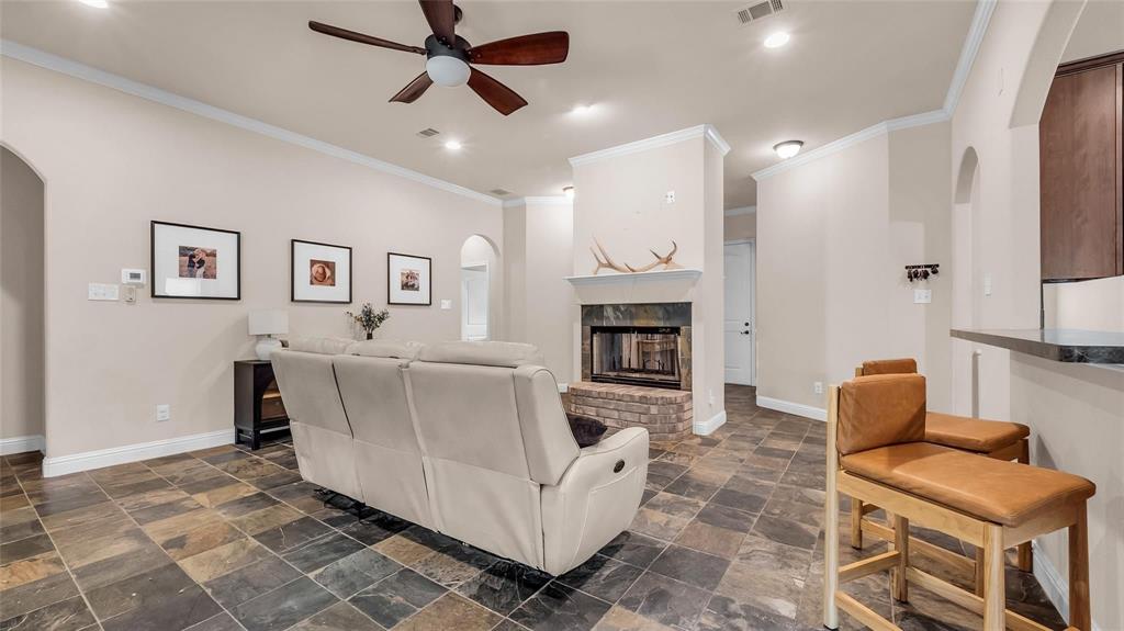 1011 Sister Grove Road Van Alstyne, TX 75495 - Photo 10 of 31 Gallery Image 10
