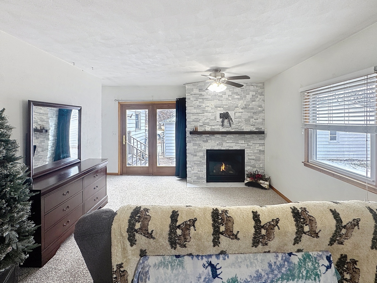 513 40th Street East Moline, IL 61244 - Photo 13 of 26