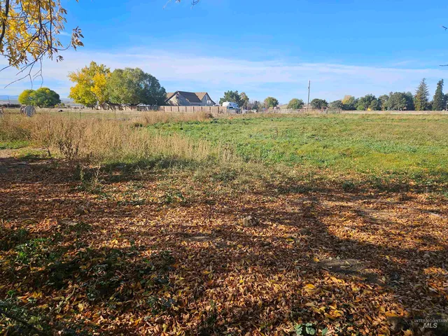 $375,000 | 5829 3rd Avenue, Nampa, ID 83686