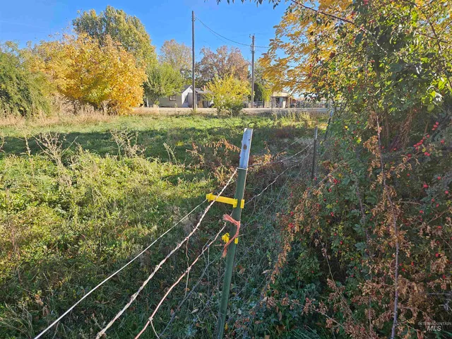 $375,000 | 5829 3rd Avenue, Nampa, ID 83686