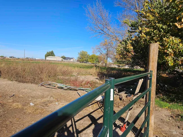 $375,000 | 5829 3rd Avenue, Nampa, ID 83686